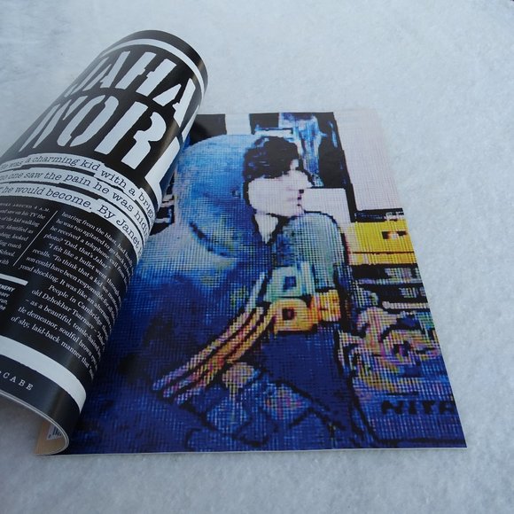 Rolling Stone Magazine Boston Bomber 2013 in Like New Condition - Picture 3 of 8